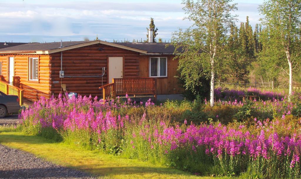 Arctic Chalet Resort Inuvik Extérieur photo
